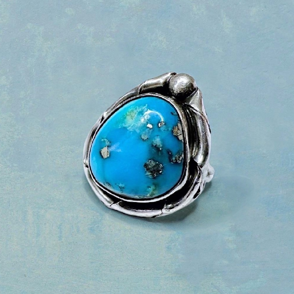 Authentic Sundace 15 Carat Kingman Turquoise Sterling Silver Ring Size 4.5